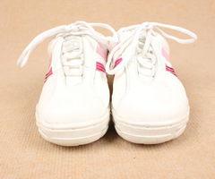 国产白色舞蹈鞋视频播放,舞动青春，绽放光芒