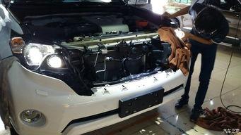 国产五系安装车顶箱视频,创新设计，提升驾驶体验