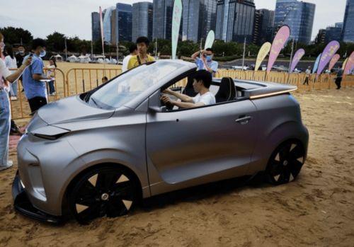 国产小敞篷评测视频下载,驾驭风华，尽享速度与激情