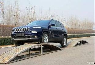 国产jeep自由光测试视频